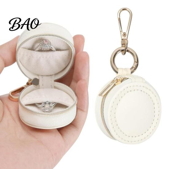 Wear Resistant Jewelry Pouch Portable Box Keychain, PU Leather Travel Organizer Case, Soft Small Case for Rings Velvet Lining Secure Zipper