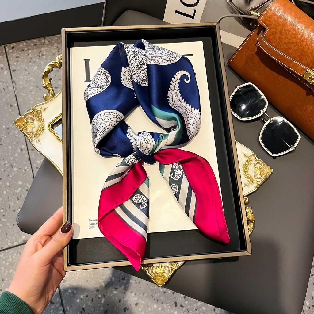 Zhang Ruonan Silk Scarf: Women's 2025 Spring/Summer Retro Neck Tie Accessory - High-End Small Square Neckerchief