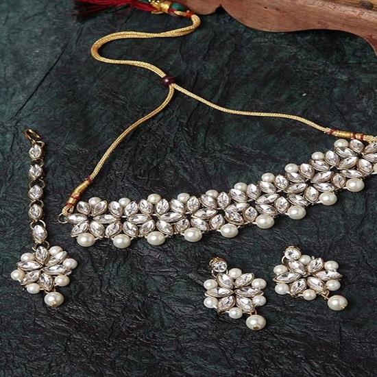 Latest Choker Design Kundan Traditional Necklace Jewellery Set for Women