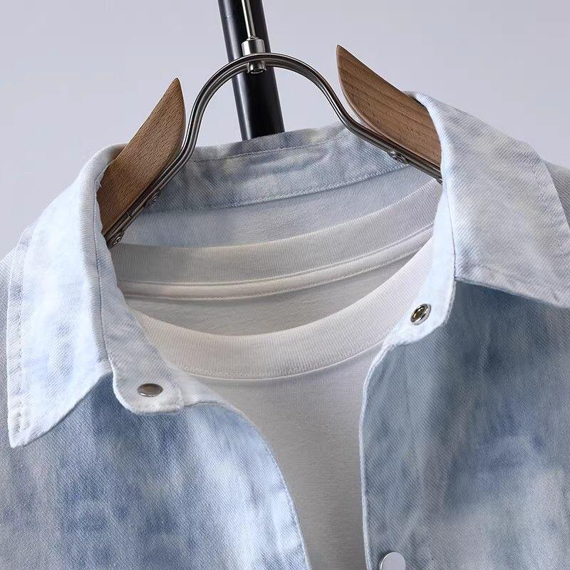 

Men s Trendy Gradient Denim Jacket with Letter Embroidery Default Option