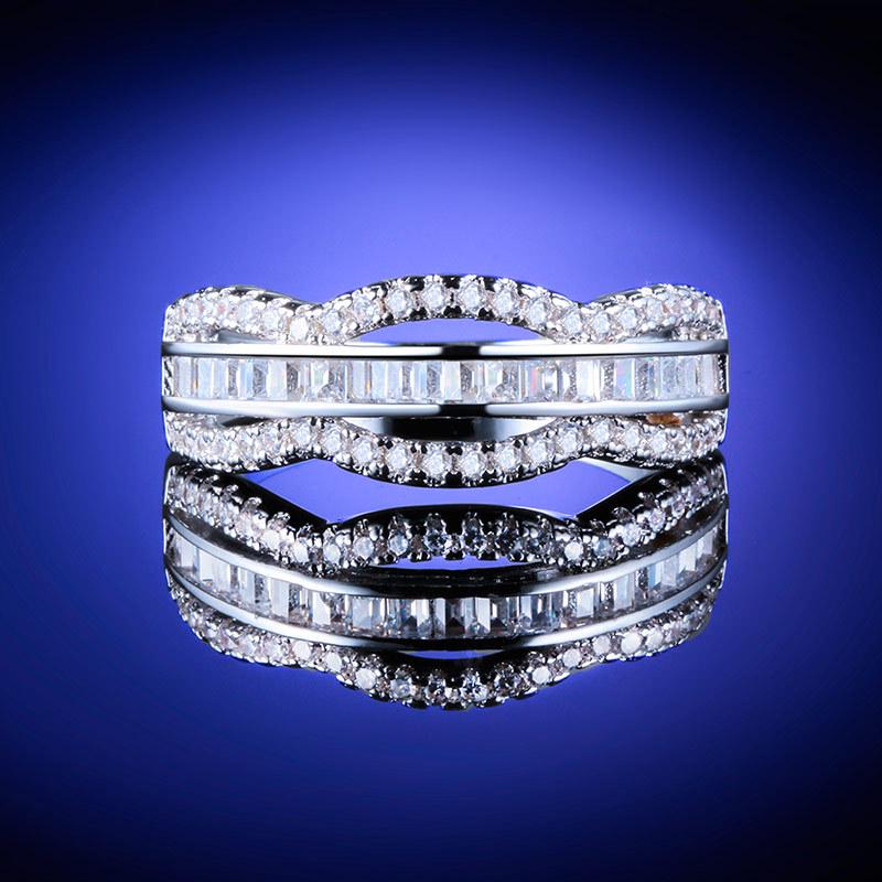 European-American Personality Wavy Micro-Inlaid Couple Christmas Mesh Ring