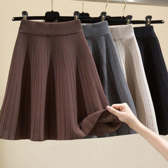 Skater Skirt Solid Color High Waist Women A-Line Skirt Large Hem Design Autumn Winter Mini Skirt Daily Wear