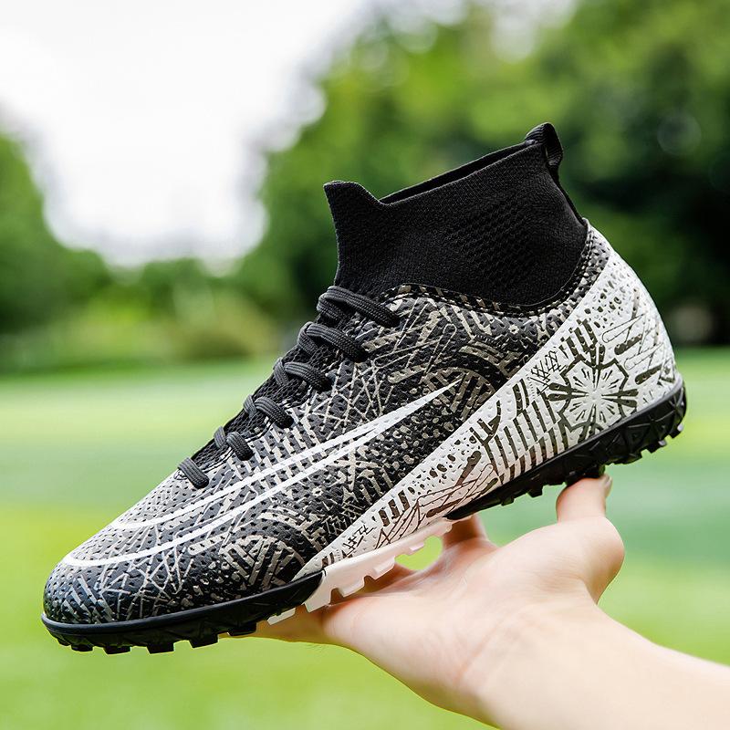 Football Shoes Men's Autumn High Top Long Shattered Nails Student Children Boys Professional Training Amazon Football Shoes