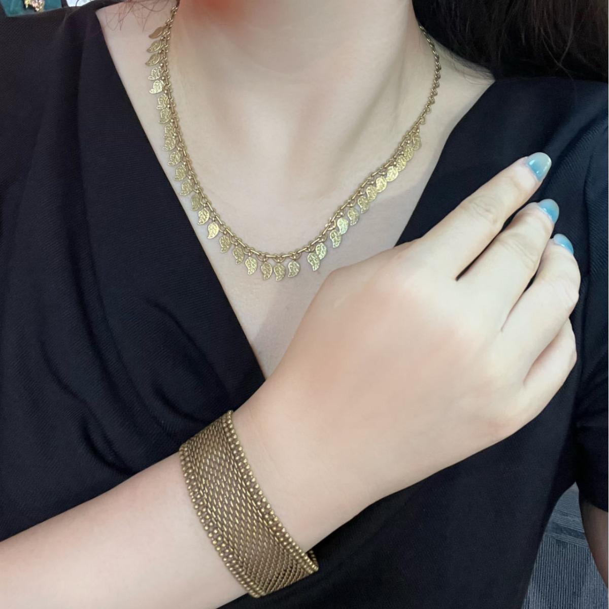 

Chic and Versatile Leaf Necklace and Woven Bracelet Set