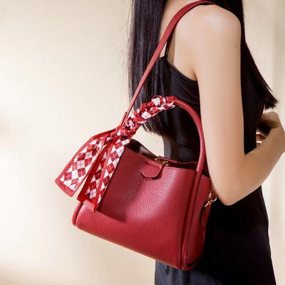 Handbag Women's 2025 New Summer Niche Bucket Bag Commuter Versatile Shoulder Messenger Bag Popular Women's Bag