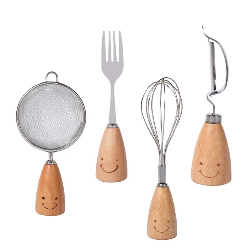 Smiley Face Wooden Handle Stainless Steel Cutlery Set