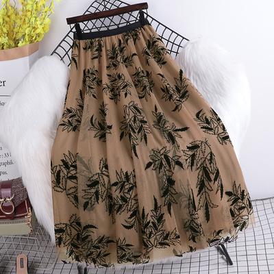 Höst och vinter med hög midja All-match broderi Mesh kjol Temperament Medellånga långa kjolar för kvinnor Smal