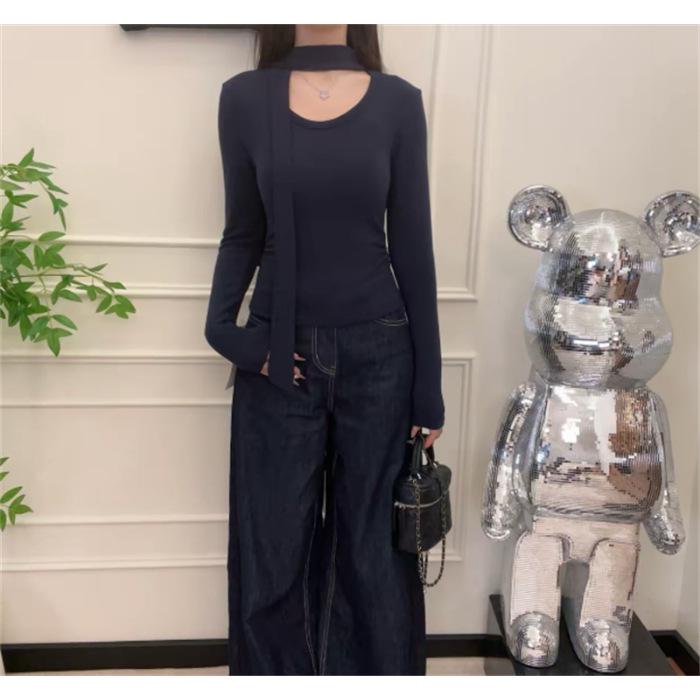 Threaded Velvet U-Neck Long-Sleeve Fleece T-shirt - Autumn/Winter Ribbon Design, Elegant Style