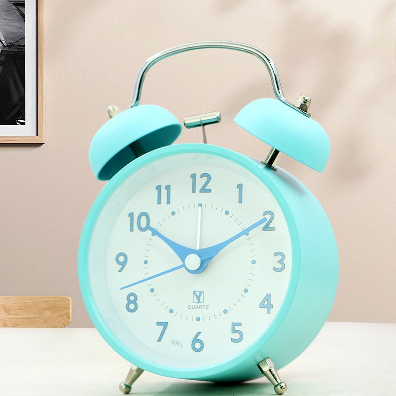 

Extra Loud Student Gets Up and Has Difficulty Walking In The Bedroom While Children Learn Fashionable Hour Clock