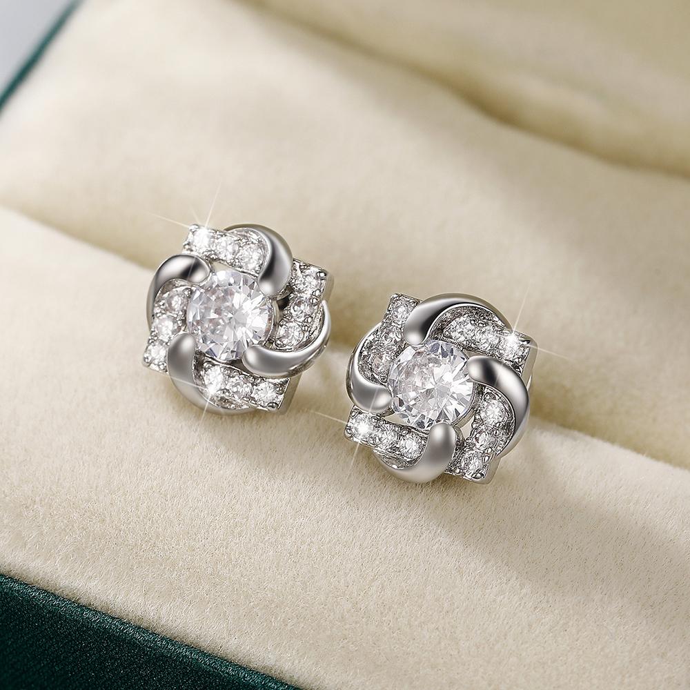 Simple Versatile Women's Cubic Zirconia Stud Earrings Silver Color High Quality Ear Accessory Daily Wear Wedding Jewelry