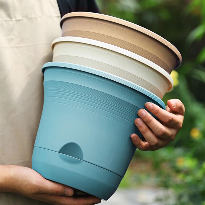 

Nongbao Garden Planters & Rolling Trays