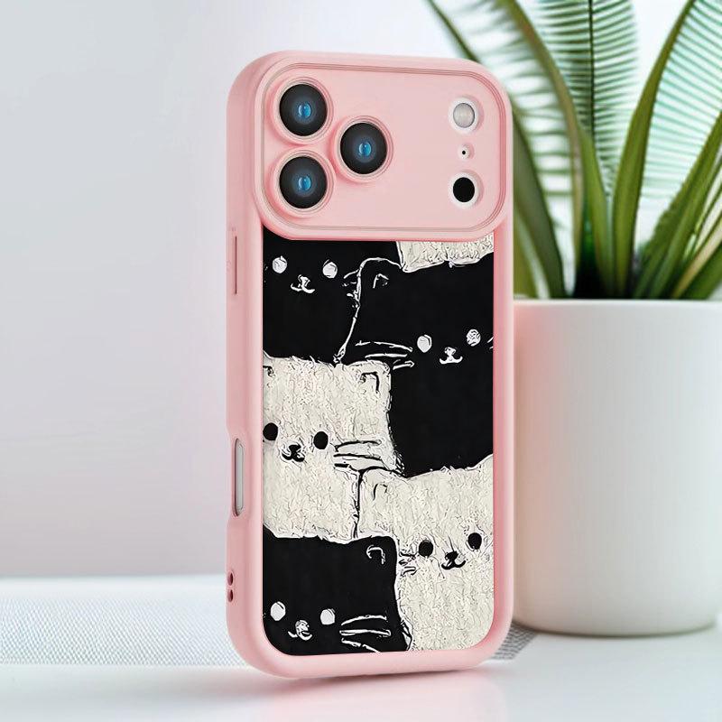Black & White Kitten iPhone Case - Compatible with iPhone 13/14 Plus/15/16 Pro Max/17, Cute & Drop-proof