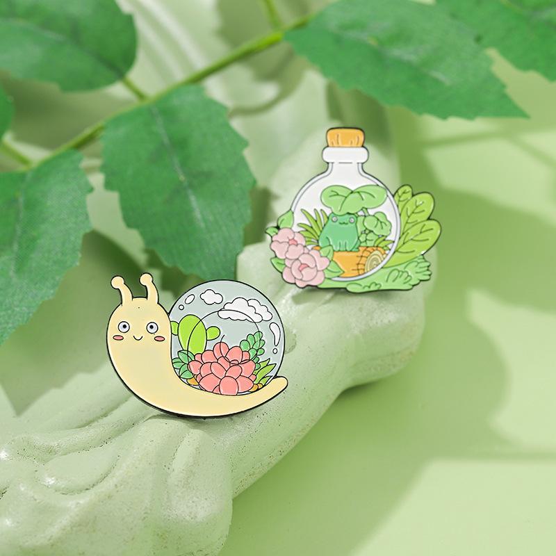 Plant Flower Snail Enamel Pins Love Ice Cream Cat Coffee Planet Wizard Glasses Magic Book Alloy Brooch Badge Punk Jewelry