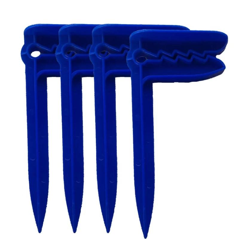 4PCS Outdoor Beach Towel Holder Beach Mat Holder Towel Holder Plastic Outdoor Picnic Mat Holder Windproof Tent Holder Camping Tools(Blue,Red,Yellow)