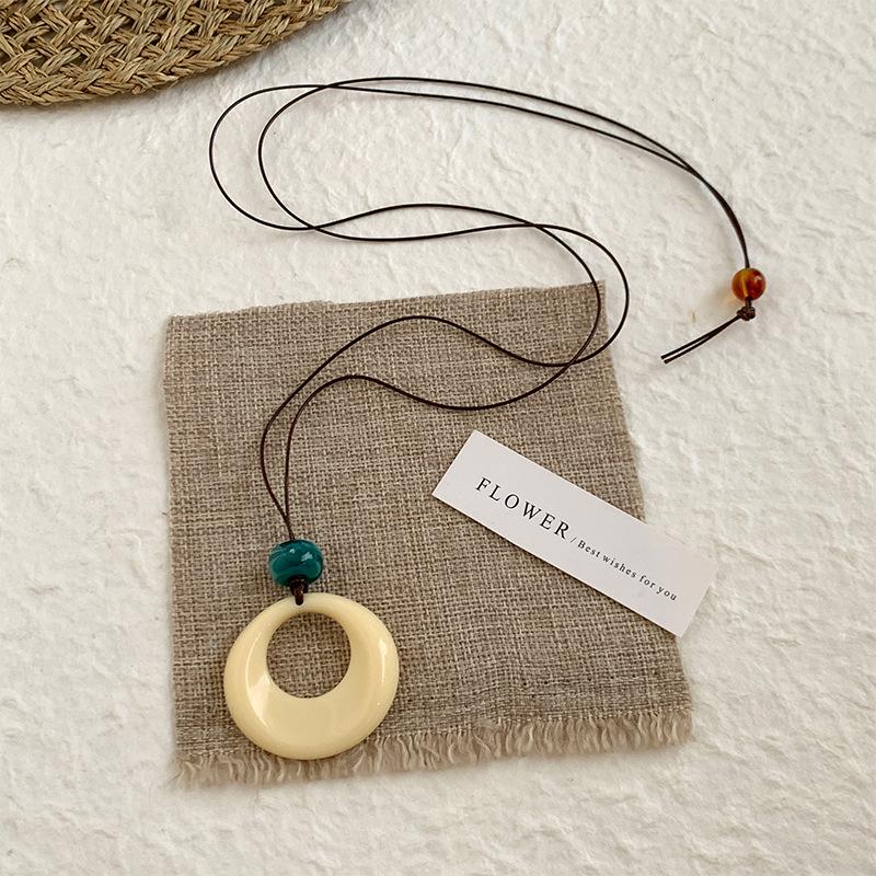 Bohemian Style Long Pendant Necklace for Women's Summer Beach Outfit