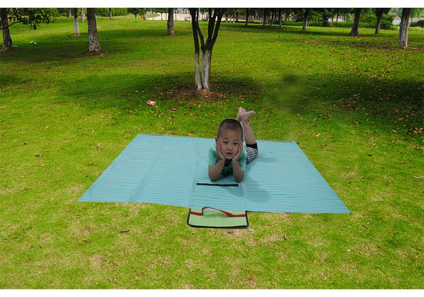 1.5x1.5M Outdoor Picnic Mat - Thick, Widended, Moisture-Proof Seat Cushion