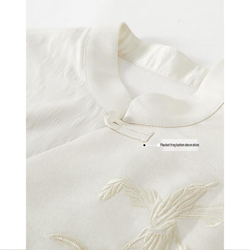 Demana New Chinese Style Embroidered Blouse
