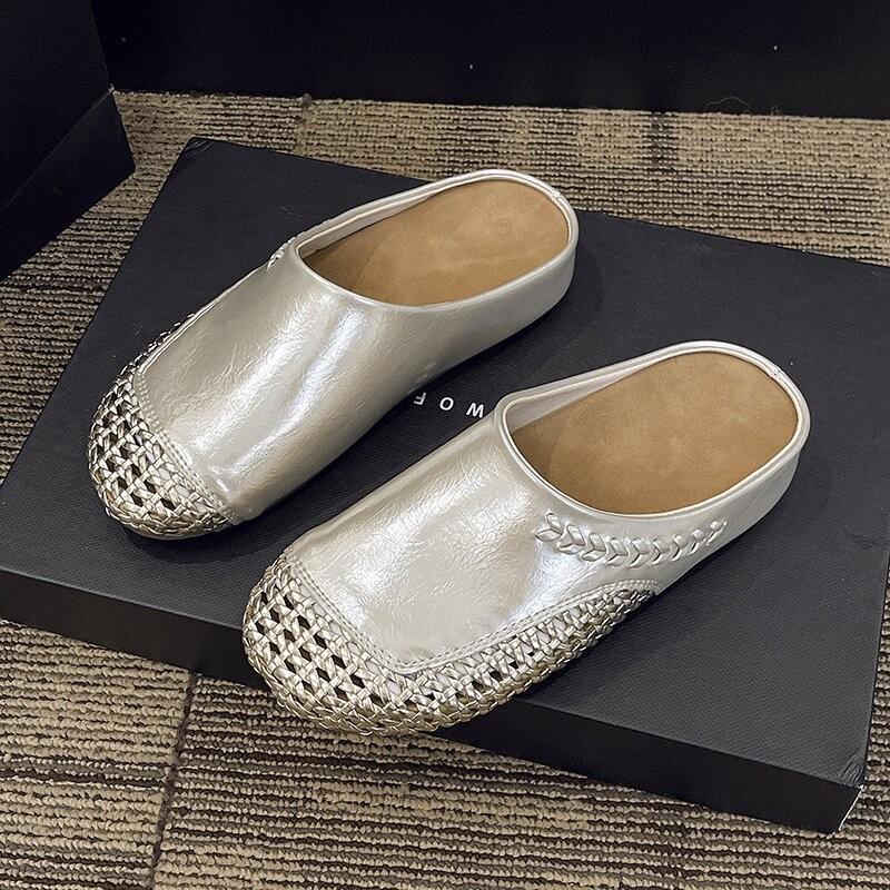 Women Baotou Slippers Summer Flat Sole Non Slip Shoes Breathable Lightweight Big Size Sandals Outdoor Half Slippers Slides Women