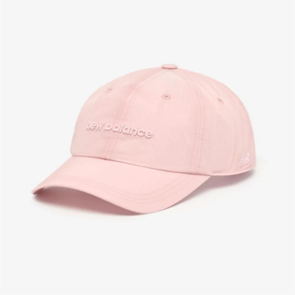 New Balance Unisex Glossy Light Ball Cap B1 NBGDGS1201 25 51 1.NBGDGS1201 25