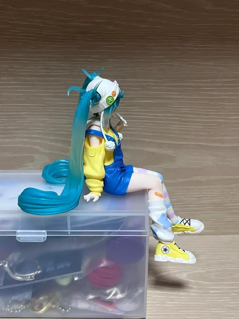 Hatsune Miku Figure Casual Ver. Used