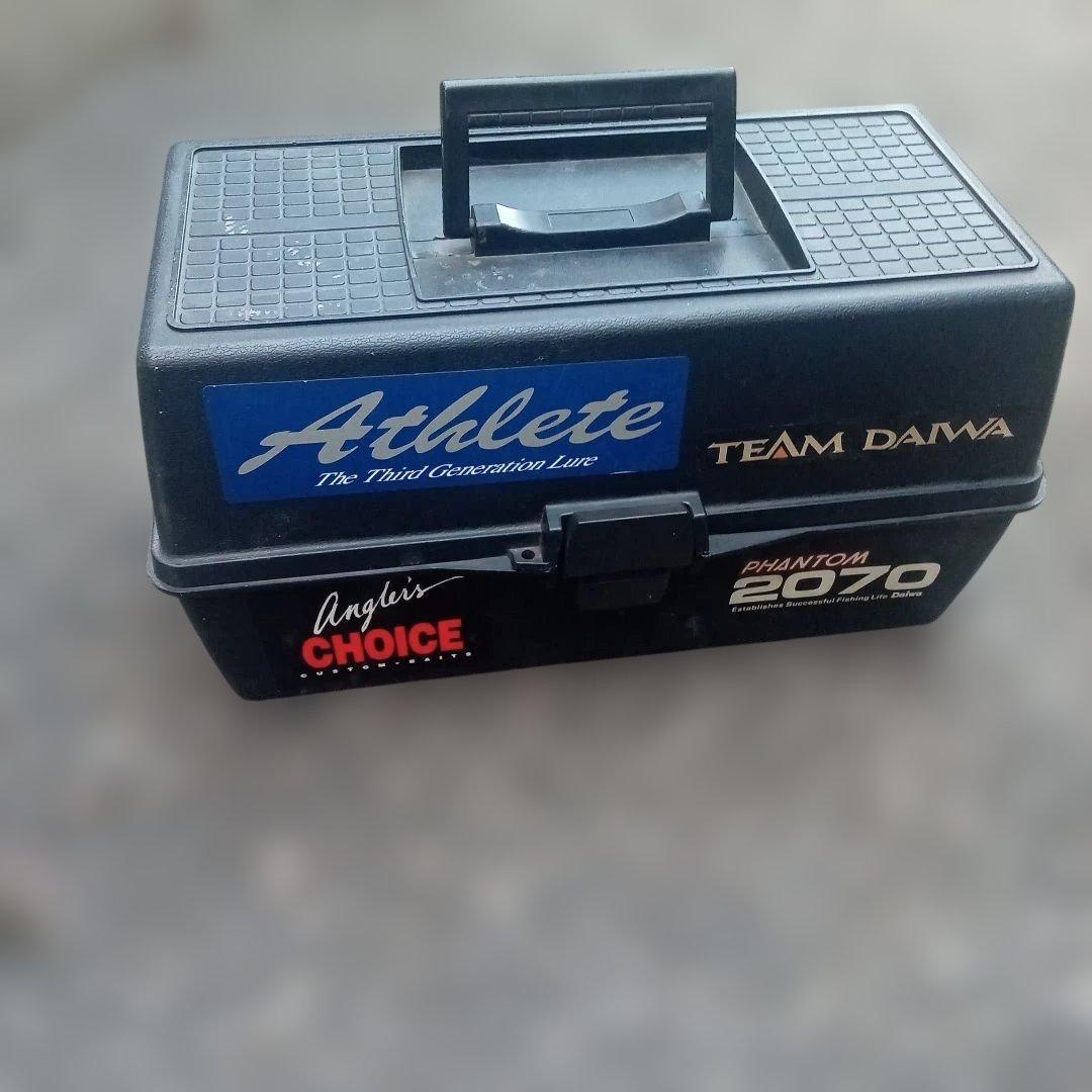 Used TEAM DAIWA PHANTOM 2070 Tackle Box