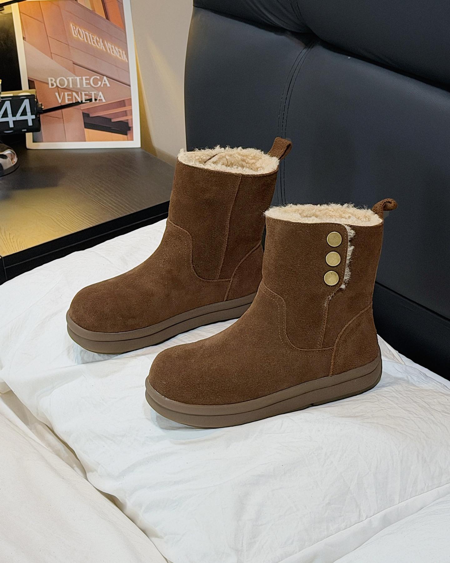 

Женские зимние сапоги из овечьей шерсти, новые, зимние, с густым мехом, на толстой подошве, нескользящие, теплые ботинки Birkenstock. 40