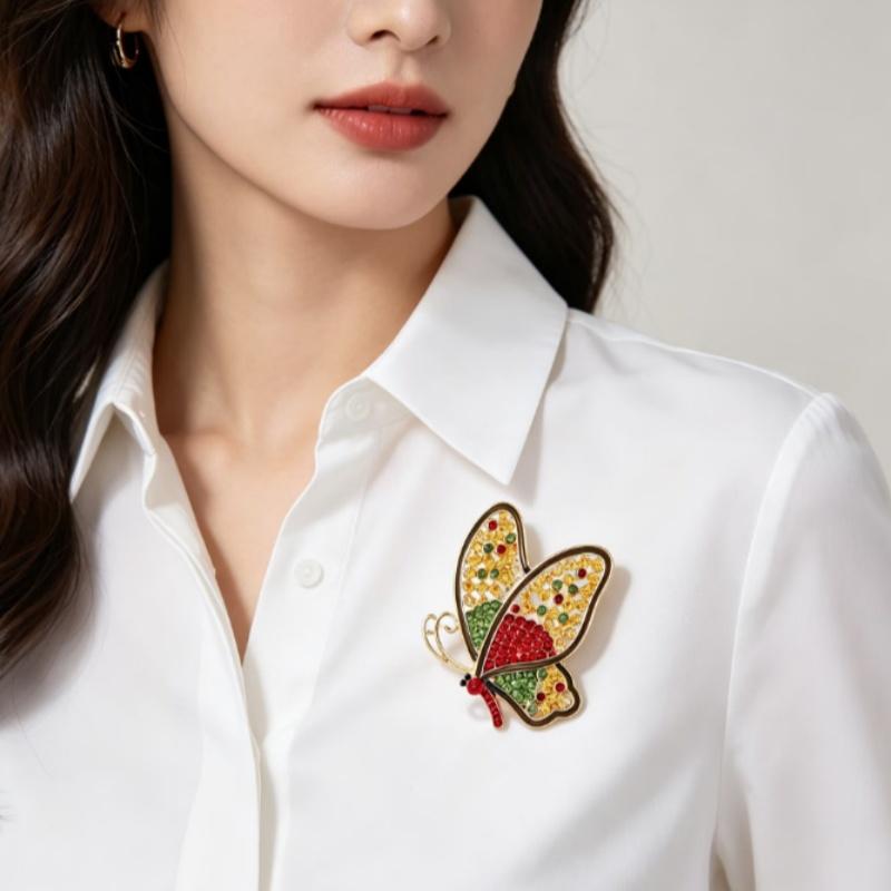 Shiny Rhinestone Butterfly Brooch Gold Plated Frame Red Green Crystals Perfect For Daily Wear Party Outfit