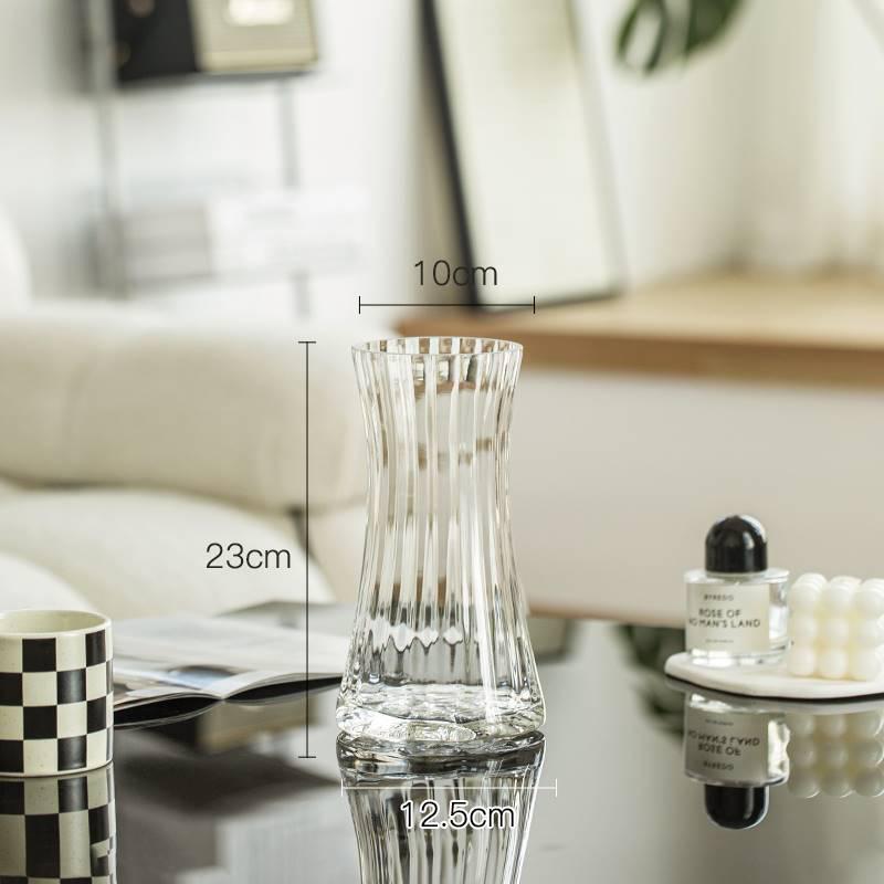 Elegant Small Glass Vase for Fresh Flowers - Perfect for Living Room or Dining Table Decor