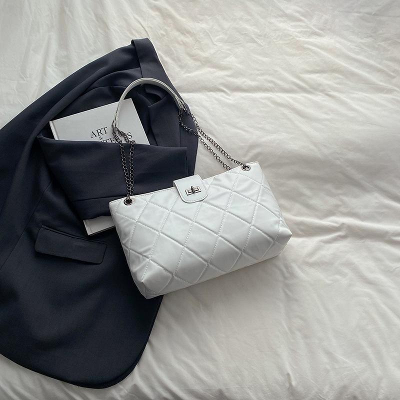 Commuting to work, large-capacity diamond tote bag, women's 2025 summer new simple and fashionable small fragrant shoulder bag