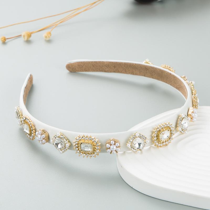 Women's Hairband Baroque Fine Edge Crystal Pearl Headband Premium Retro Hair Ornament