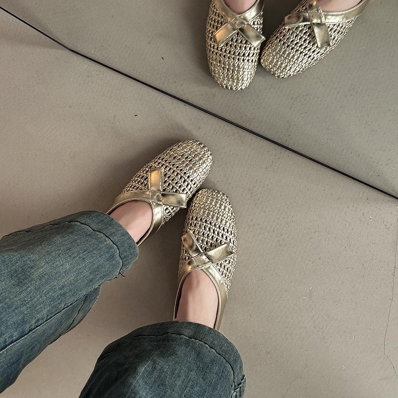Retro style woven thick heel bag head cool slippers women's summer design French fashion bow muller shoes half slippers