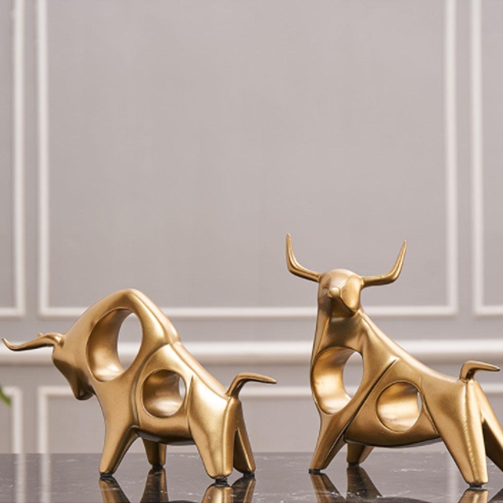 Decoration Home Statue Creatively Model Crafts Animal Bull Sculpture Figurine Collectable Souvenirs Cabinet Supply