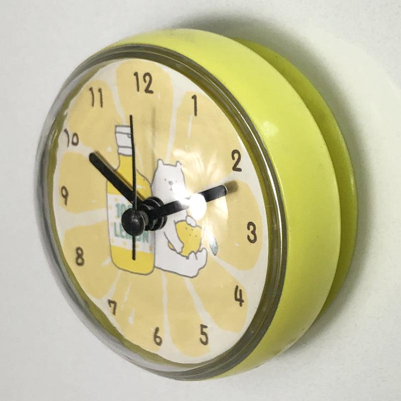 Mini Anti-Fog Suction Cup Wall Clock - Waterproof Quartz Clock for Bathroom and Kitchen, 7cm
