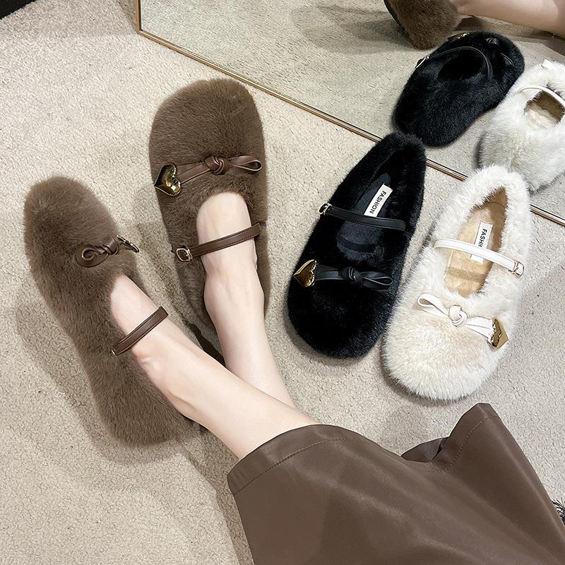 Flat-bottomed white Mary Jane fluffy shoes women's shoes wear 2025 new autumn and winter velvet French gentle single shoes