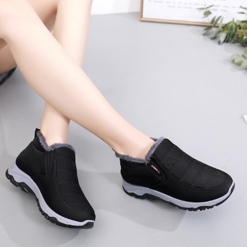 Commander une taille au-dessus Chaussures de sport épaisses et chaudes pour femmes, baskets montantes légères à absorption des chocs antidérapantes, automne et hiver