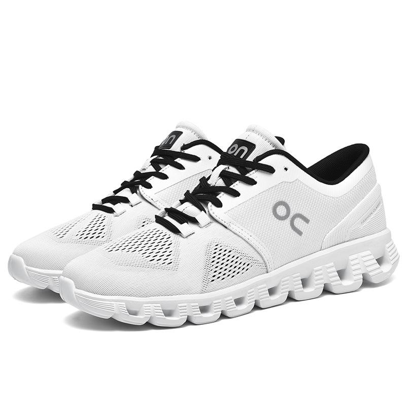 Large Size Men's Shoes Summer New Breathable Fly-woven Sports and Leisure Shoes Fashion Mesh Light-soled Running Shoes