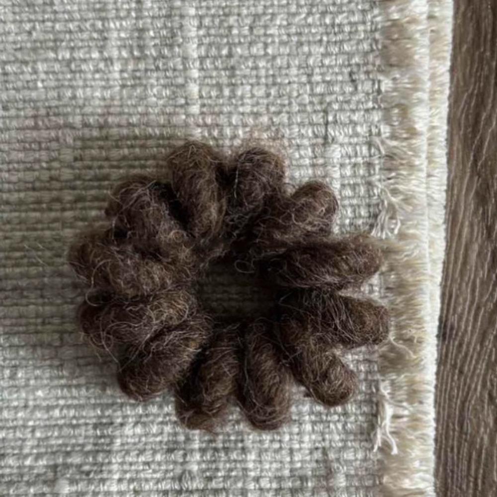 

Гумки для волосся Телефонний шнур Гумка для волосся Вовняний ремінь для хвостика Нові гумки для жінок коричневий