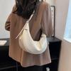 Crescent Armpit Bag Women's Bag New Niche Fashion Dumpling Bag Texture Semi-round Portable Shoulder Bag