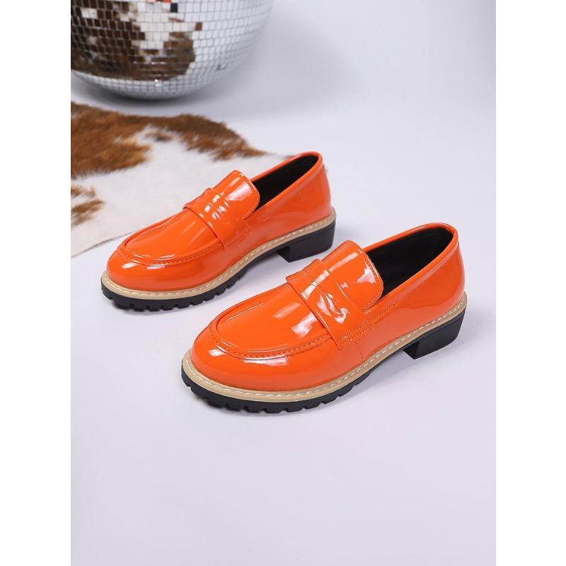 Damskie mokasyny ze skóry lakierowanej na bloku, rozmiary plus size, nowe jesienne skórzane buty w stylu brytyjskim