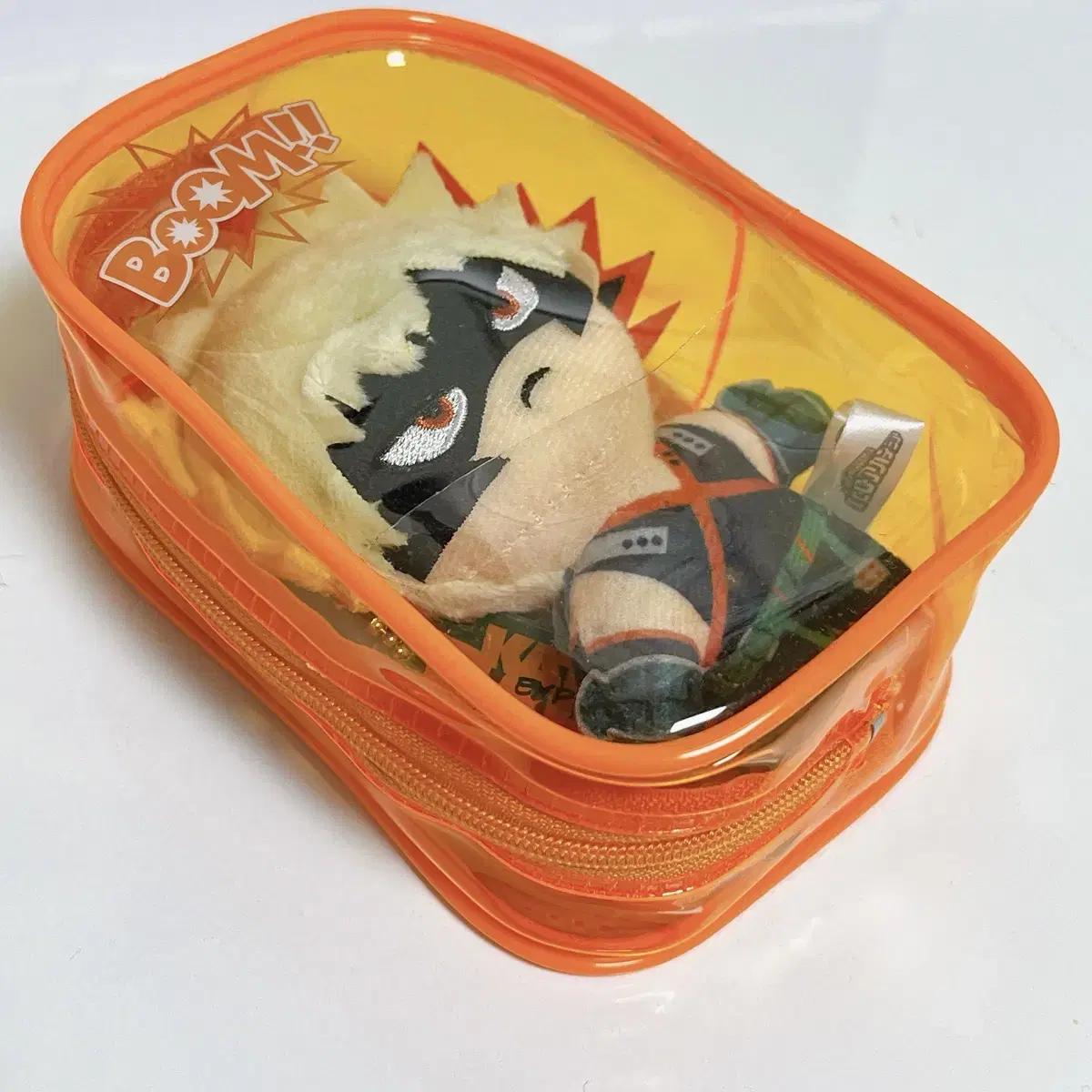 

Универсальный чехол для куклы Бакуго Hiroaka Usj