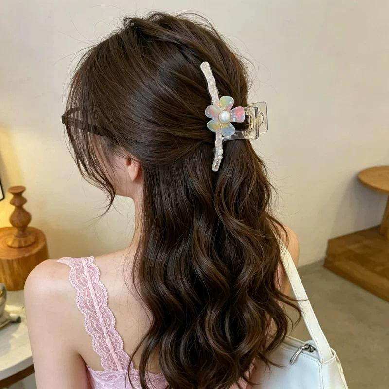 Glossy Flower Hair Claw Clip Strong Grip High Capacity For Daily Use Parties And Pretty Hair Styling