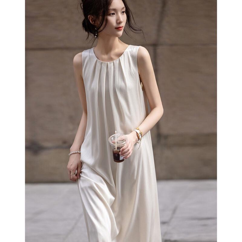 Женское элегантное плиссированное миди-платье А-силуэта без рукавов S