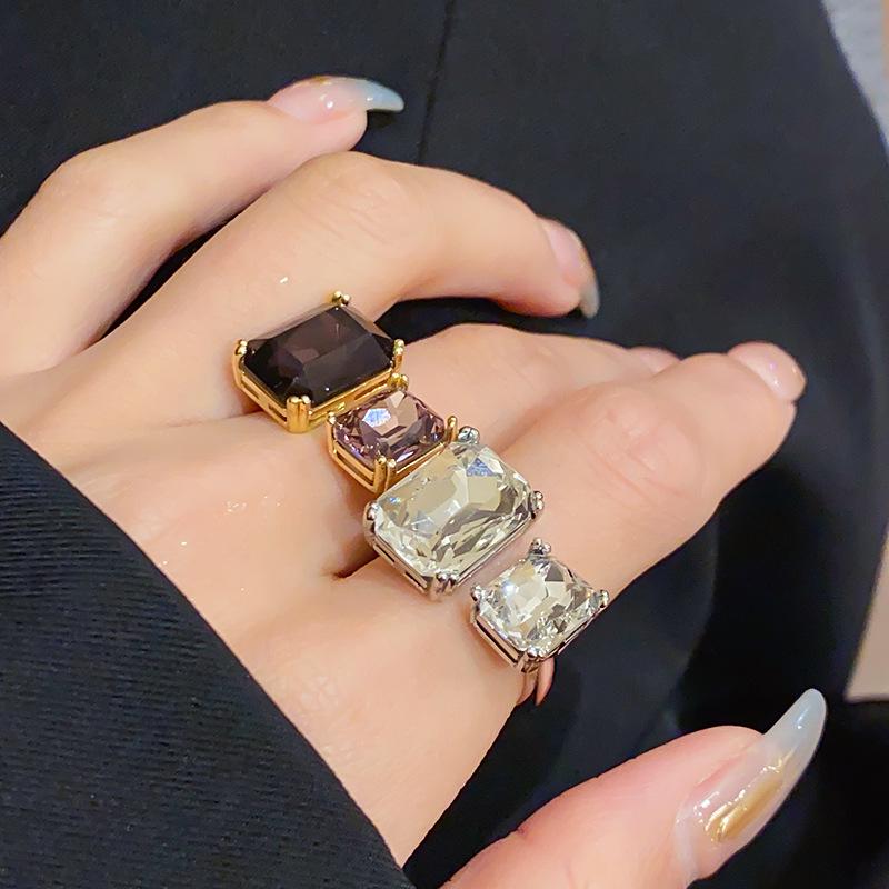 Elegant Rhinestone Open Square Ring - Versatile High-End Fashion Jewelry