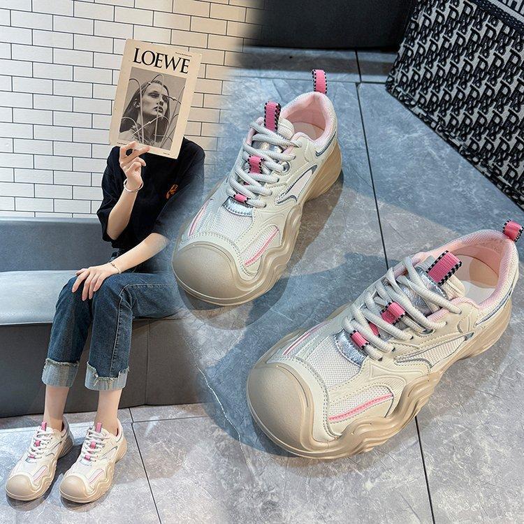 Thick-soled casual breathable mesh sneakers women's 2025 new summer comfortable outdoor hiking shoes travel board shoes women