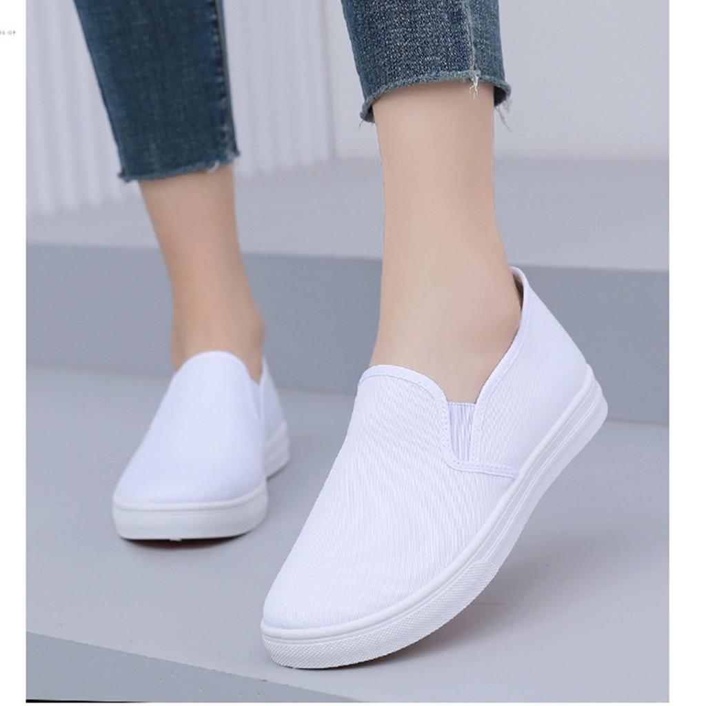Unisex Canvas Slip On Shoes Anti Static Work Shoes Lightweight Nursing Shoes Breathable Comfortable Footwear for Daily Use