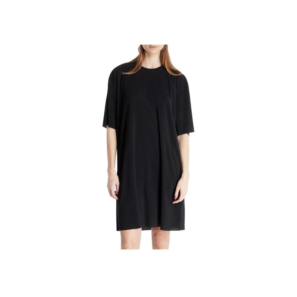 adidas Vestido Deportivo de Manga Corta de Color Sólido con Cuello Redondo de Corte Holgado para Mujer Vestidos Negro HF7549