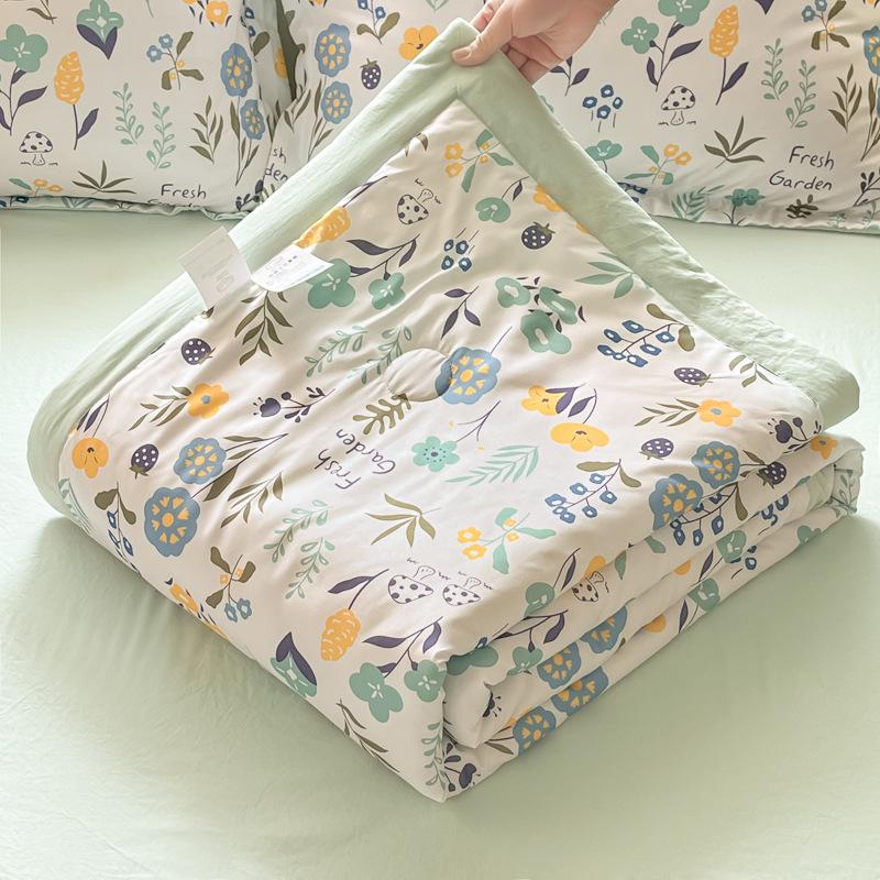 Washed Cotton Ultrasonic Embossed Summer Quilt - Double Size, Lightweight, Ideal for Air Conditioning, Gift or Group Purchase.