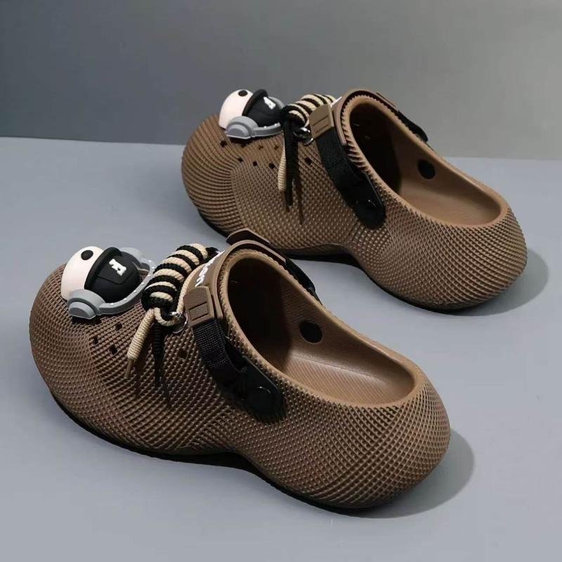 Summer Couple 3D Thick Soled Cave Shoes Outdoor Beach Slippers Wearing Earphones Dog Pattern Sandals