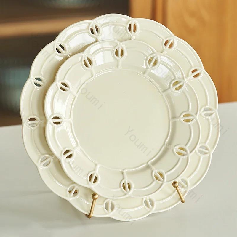 Kreativer Keramikteller in Uni-Farbe Luxus Restaurant Pasta Speiseteller Einzigartiger Ausgehöhlter Dessertteller Haushaltsgeschirr
