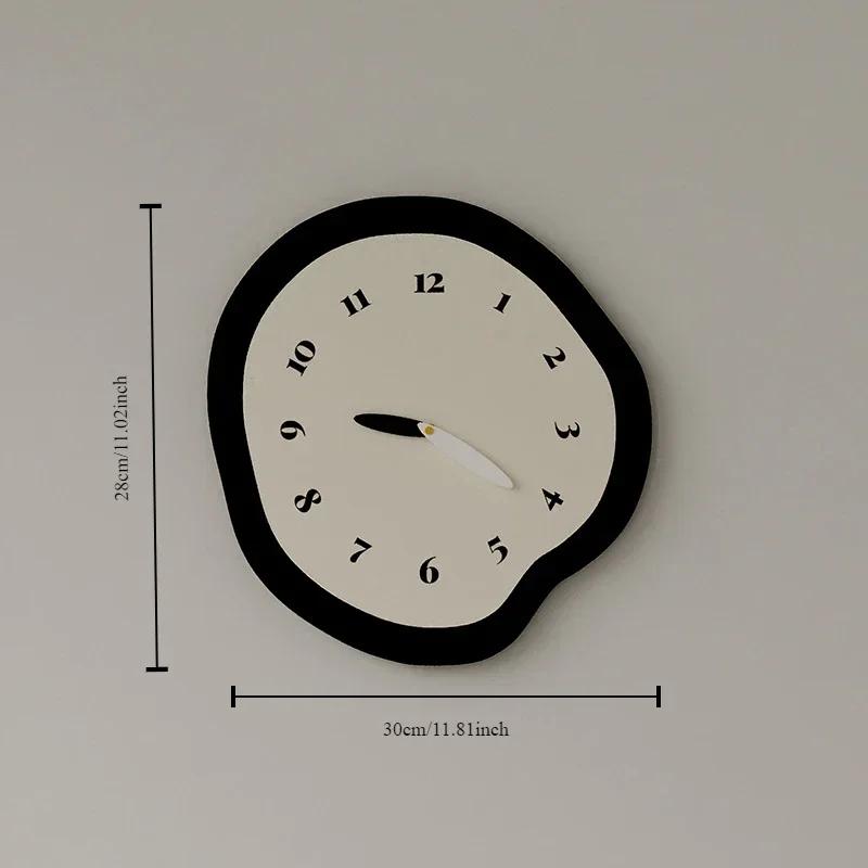 Nordic Wall Clock Restaurant Luxury Pendulum Clock Super Silent Clock In Living Room Bedroom Modern Home Decor Unique Watch Ornaments Funny Gifts